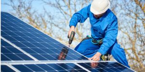 Installation Maintenance Panneaux Solaires Photovoltaïques à Saint-Julien-du-Sault